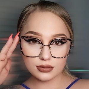 Zeelool Glasses (Cordaro)